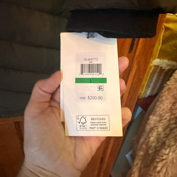 NWT DKNY Army Green Puffy winter coat - Picture 3 of 11